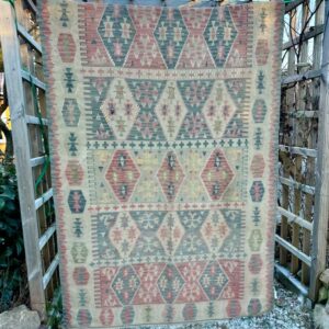 Dreamy Beige Kelimteppe