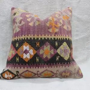 Nye kelimputer på vei – unike skatter til hjemmet ditt 8 - Kelim, kelimtepper, kelimputer