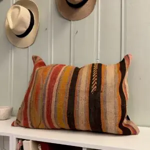 Desert Taupe - Kelimpute